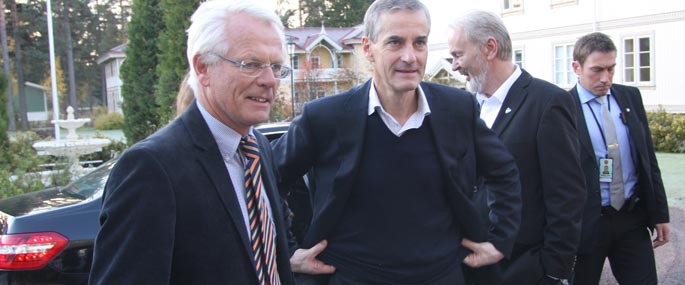 Ole Johan Sandvand og Jonas Gahr Støre