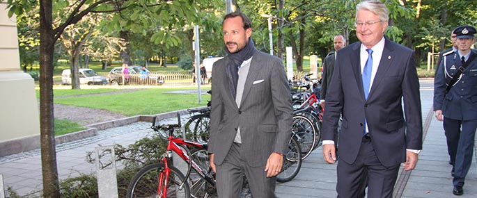 Kronprins Haakon og ordfører Fabian Stang