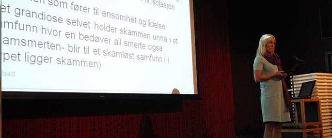 Gry Stålsett
