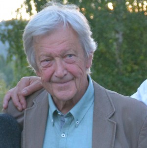 Gordon Johnsens minneforelesning 2. september 2014. Per Fugelli sammen med Gordon Johnsens barn. Fra venstre: Nils Johnsen, Irene Engelstad, Einar Johnsen, Per Fugelli, Sol Dahl, Astrid Johnsen og Helen Johnsen Christie.